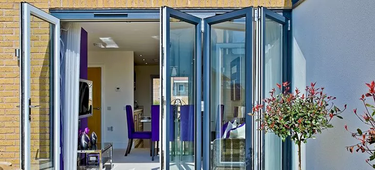Bifold Door Repairs Near Me in Pinecrest, FL