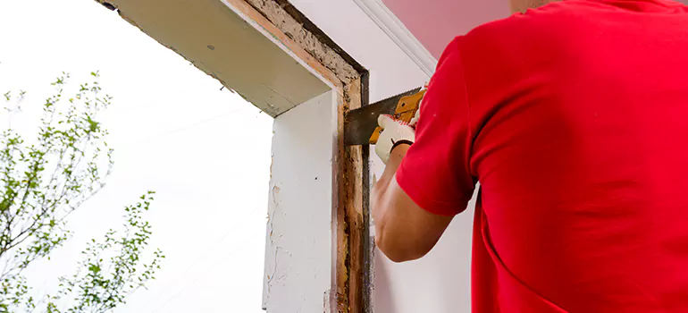 Residential Accordion Door Repair in Pinecrest, FL