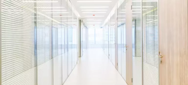 Frosted Glass Windows Replacement in Pinecrest, FL